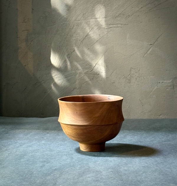 【 iiDA Woodturning 】 「 やまもも 」の器
